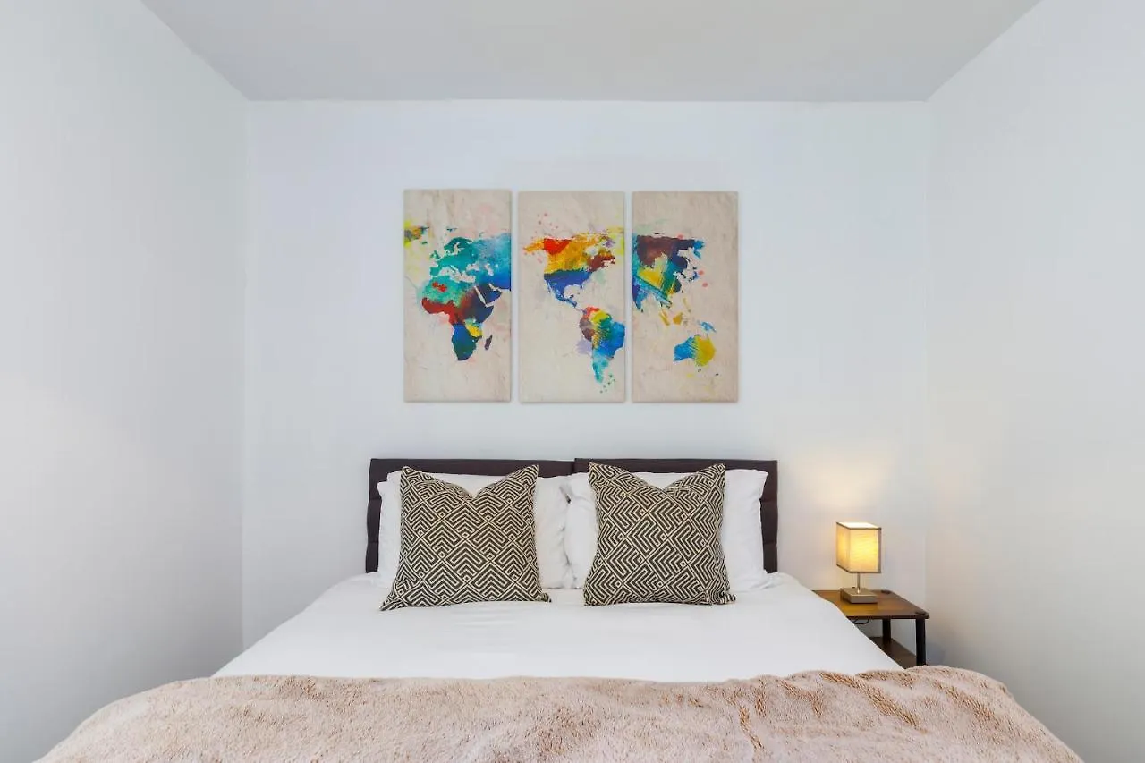 Serenity Square - Wow Location Central Brighton Sleeps 4 United Kingdom