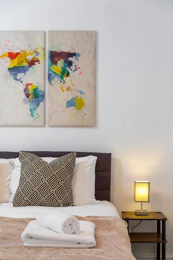 Apartment Serenity Square - Wow Location Central Brighton Sleeps 4 United Kingdom